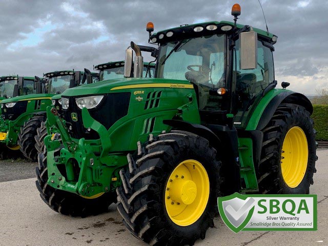 (20) JOHN DEERE 6155R